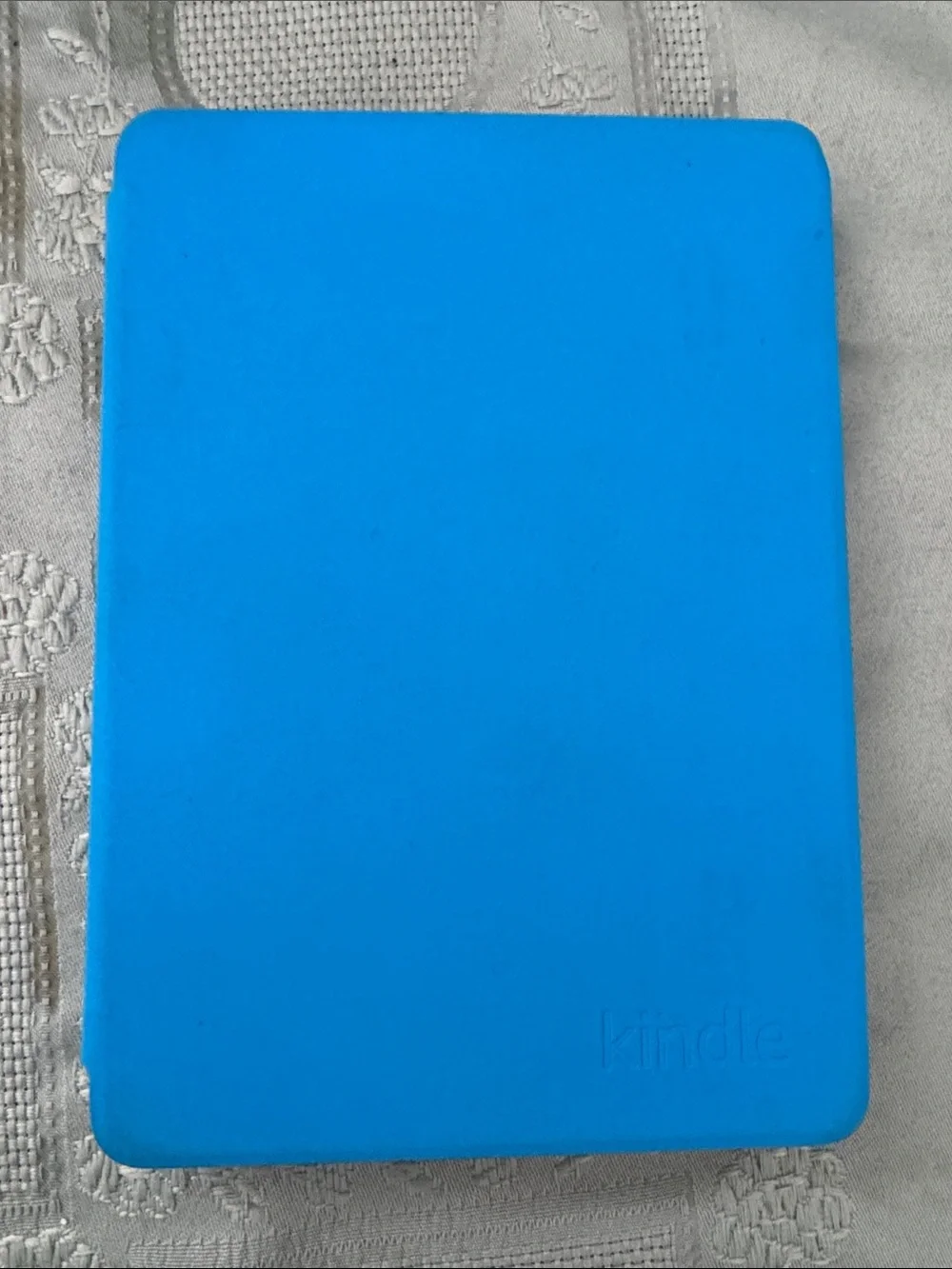 Amazon kindle featuring
